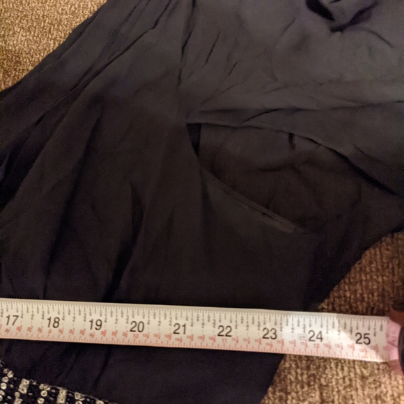 Adrianna Papell 'Occasions' beaded silk gown - Picture 7 of 8